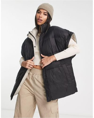 UGG Sydnee Reversible Puffer Vest Jacket - Black