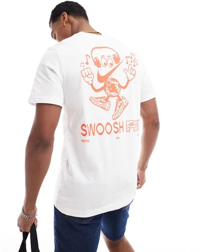 Nike Unisex Swoosh Fm Graphic Backprint T-shirt - White