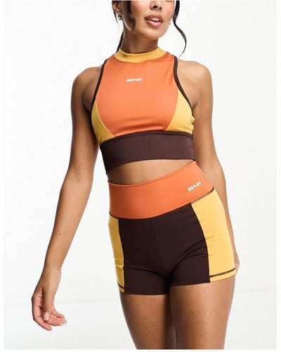 Daisy Street Active Landscape High Waist legging Shorts - Orange