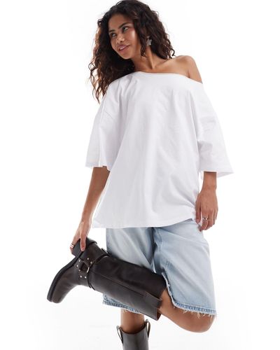 ASOS T-shirt bianca vestibilità comoda con spalle scoperte - Bianco
