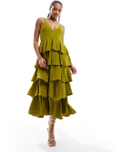 Pretty Lavish Textured Tiered Midaxi Dress - Green
