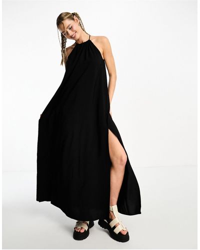 Weekday Aki - robe longue drapée - Noir