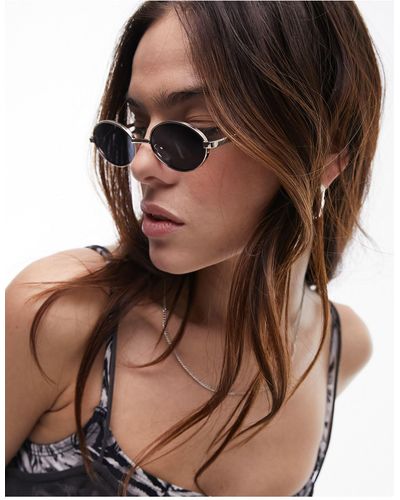 TOPSHOP Daff - occhiali da sole ovali skinny color - Marrone