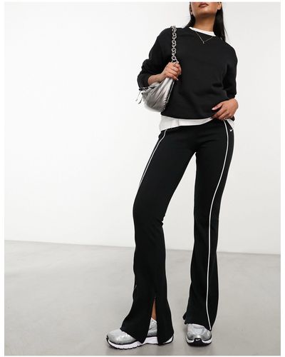 Nike Sportswear Collection Split Hem Trousers - Black