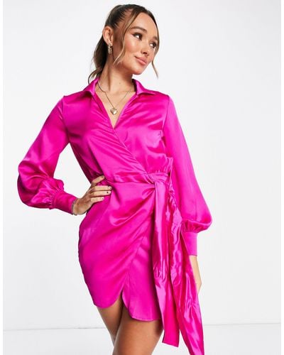 Never Fully Dressed – mini-wickelkleid aus satin - Pink