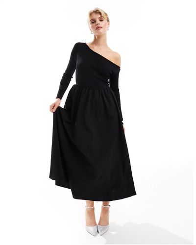 Urban Revivo Off-shoulder Full Skirt Midi Dress - Black
