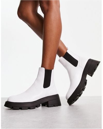 TOPSHOP Bella Chunky Chelsea Boot - White
