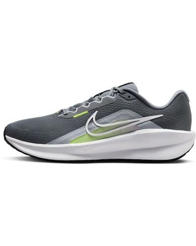 Nike Downshifter 13 Sneakers - Grey