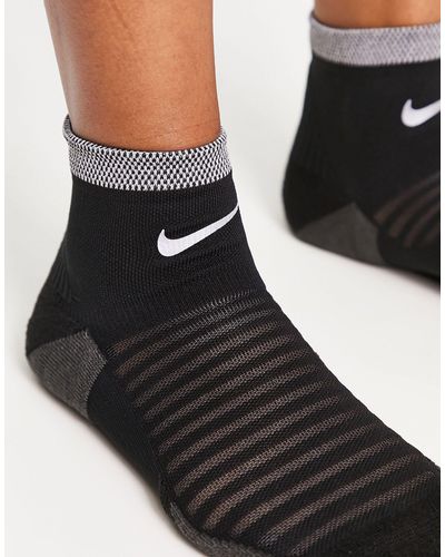 Nike – spark – gepolsterte, knöchelhohe unisex-socken - Schwarz