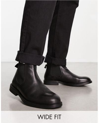 Red Tape Wide Fit Minimal Chelsea Ankle Boots - Black