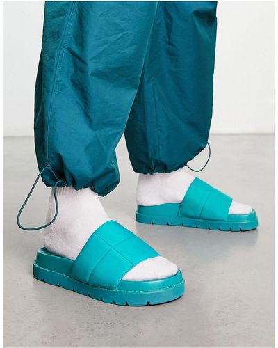 Public Desire Man - Oakley - Gewatteerd Slippers - Blauw