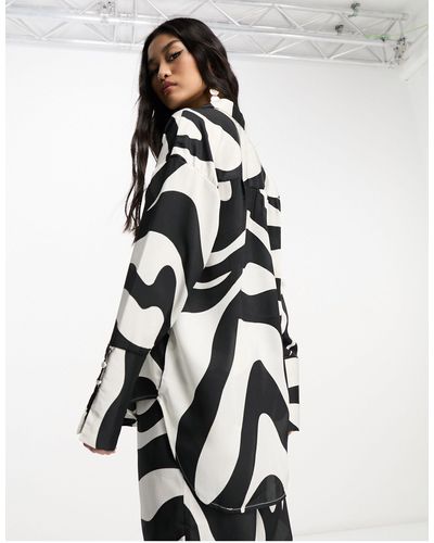 Vero Moda Oversized Overhemd Met Abstracte Zwart-witte Print, Deel Van Co-ord Set