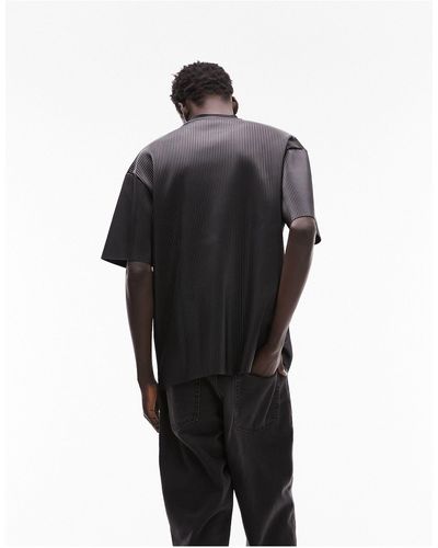 TOPMAN Faux Leather Plisse Oversized Fit T-shirt - Black