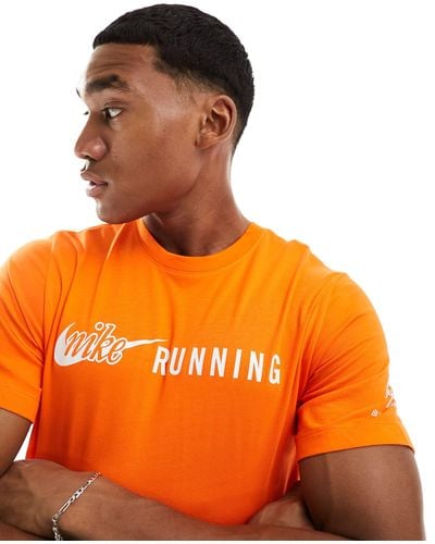 Nike Trail Dri-fit Graphic T-shirt - Orange