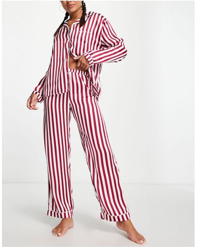 Loungeable Lange Pyjamaset Met Knoopsluiting En Strepenprint - Rood