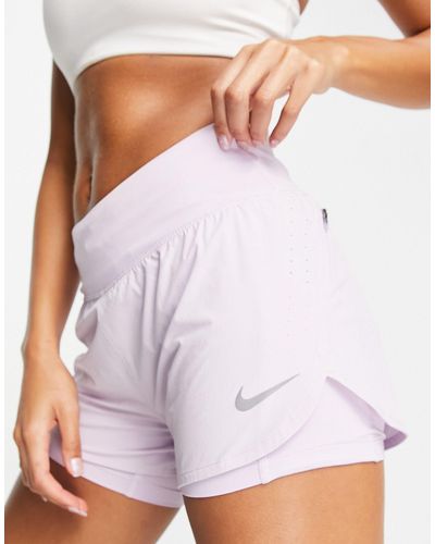 Nike Pantalones cortos s con diseño 2 en 1 eclipse - Morado