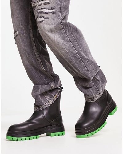 London Rebel Halfhoge Chelsea Boots Met Dikke Contrasterende Zool - Zwart