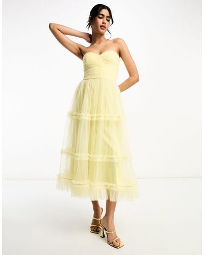 LACE & BEADS Exclusivité - robe mi-longue bandeau à volants - citron - Jaune