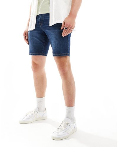 ASOS – jeansshorts mit stich, schmalem schnitt und regulärer länge - Blau
