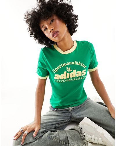 adidas Originals Camiseta y amarilla con logo retro - Verde