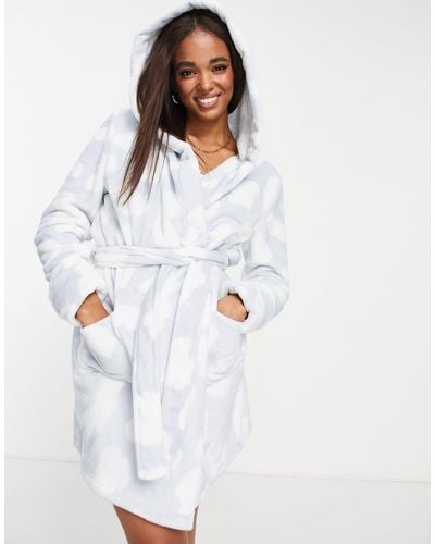 ASOS Super Soft Abstract Animal Print Fleece Robe - White