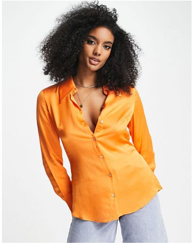 Mango – oversize-hemd aus satin - Orange