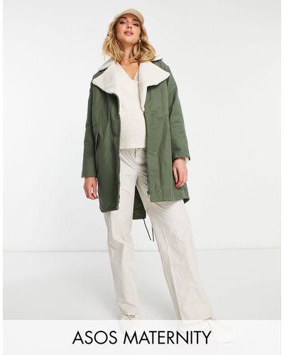 ASOS Parka verde guateada con forro y cuello