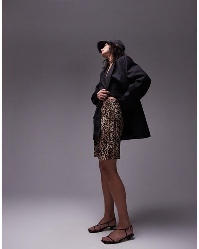 TOPSHOP Pantaloncini con fondo ampio plissé leopardati effetto stropicciato - Grigio