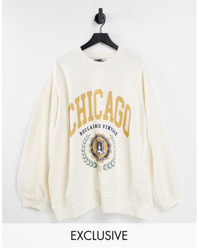 Reclaimed (vintage) Inspired - Unisex Sweater Met 'chicago' Print - Wit