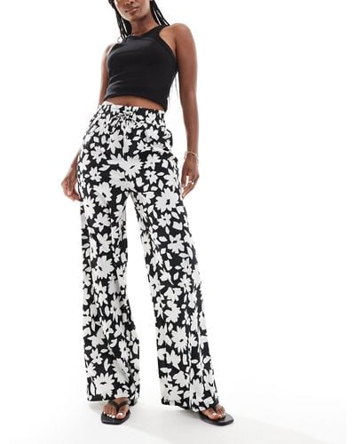 New Look Wide Leg Trousers - White