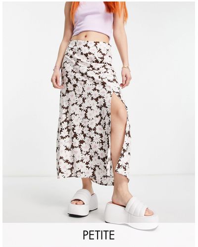 New Look Midi Skirt With Side Slit - White