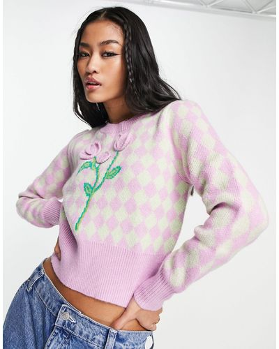 Urban Revivo Cropped Knitted Sweater With Pink Flower