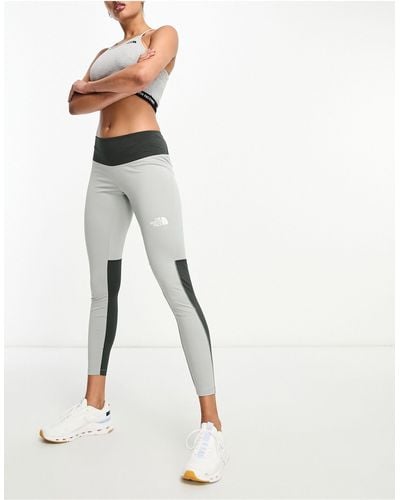 The North Face Training - Mountain Athletic - legging Met Hoge Taille - Wit