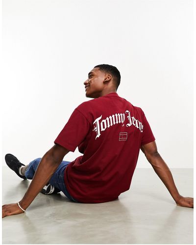 Tommy Hilfiger T-shirt décontracté style grunge avec logo arqué au dos - Rouge