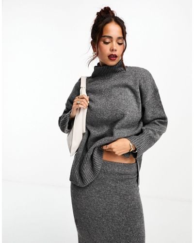 ASOS Longline Jumper With High Neck - Grey