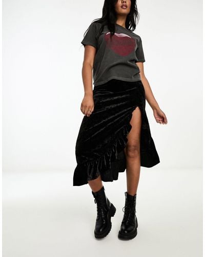 Monki Crushed Velvet Midi Side Split Ruffle Detail Skirt - Black