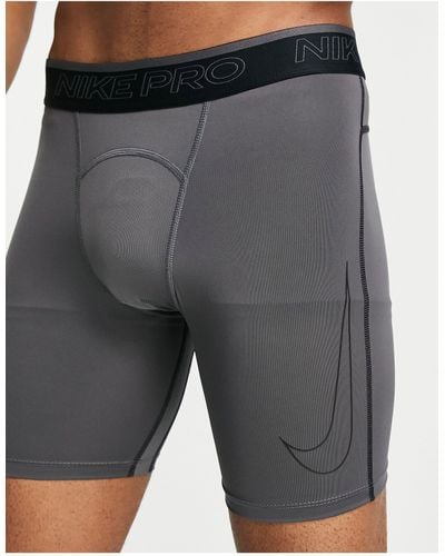 Nike Pantalones cortos interiores es dri-fit - Gris
