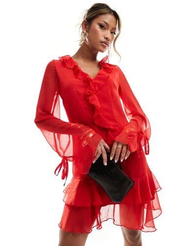In The Style Chiffon Frill Detail Mini Dress With Tie Sleeves - Red