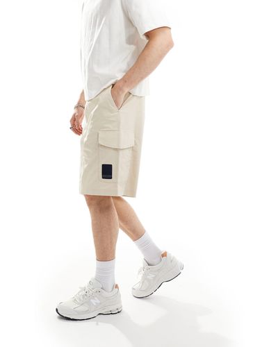 Armani Exchange Pantalones cortos cargo con etiqueta del logo - Blanco
