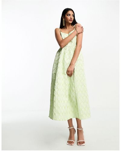 SELECTED Femme - robe mi-longue en jacquard fleuri avec bretelles fines - citron pastel - Vert
