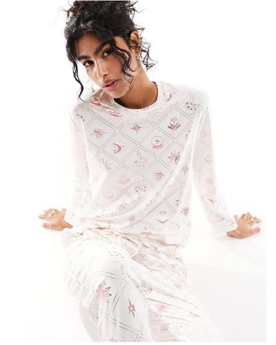 Chelsea Peers Pyjama long à mosaïque métallisée - crème et or rose - Blanc