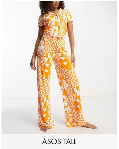 ASOS Asos design tall – exklusiver viskose-pyjama bestehend aus hemd und hose - Weiß