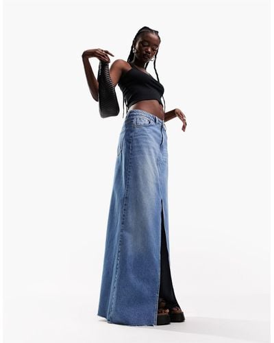 ASOS Lightweight Denim Maxi Skirt With Split Front - Blue