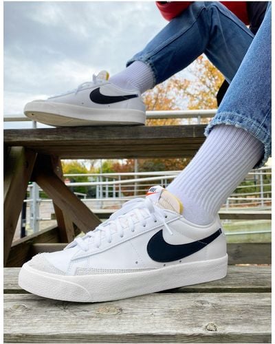 Nike – blazer low '77 vintage – sneaker - Weiß