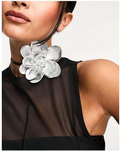 ASOS Choker Necklace With Metallic Silver Corsage Detail - White