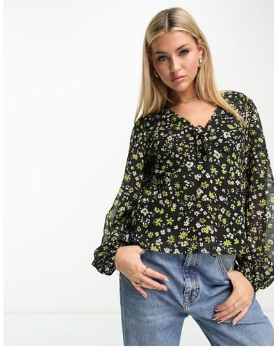 New Look Long Sleeve Cropped Blouse - Black
