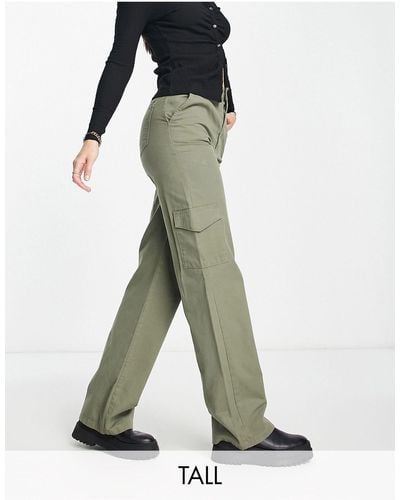 New Look selling flattering 30 cargo trousers perfect for an hourglass  figure  Liverpool Echo