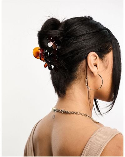 Glamorous Oversized Flower Hair Claw Clip - Black
