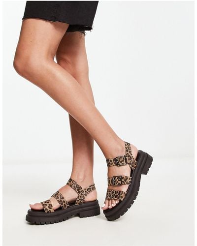 Schuh – tyla – klobige sandalen aus veloursleder mit leopardenmuster - Schwarz