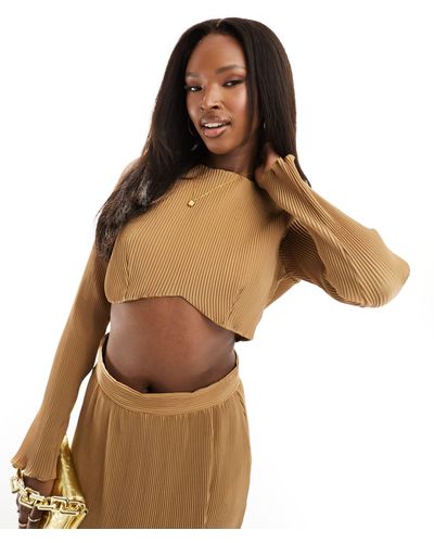 In The Style Plisse Crop Top - Brown